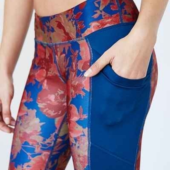 Urban Outfitters Without Walls leggings - Picture 2 of 5